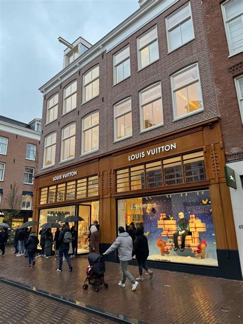 louis vuitton duitsland adres|louis vuitton amsterdam hooftstraat.